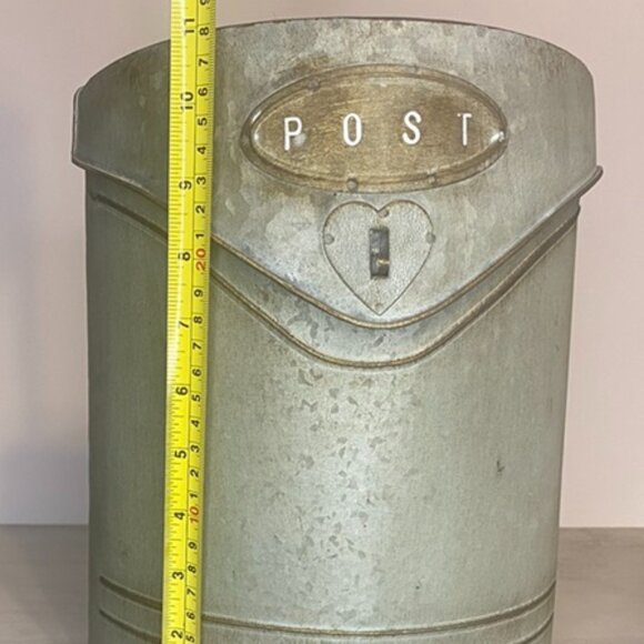 Metal Post Box - Picture 2 of 6